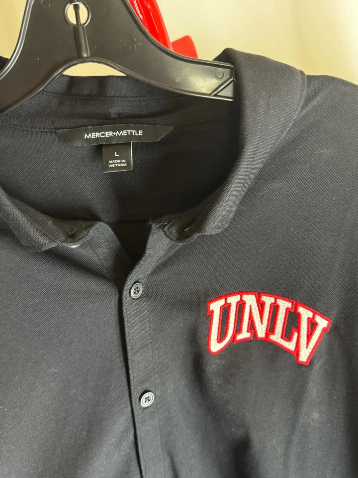 Mercer Mettle black UNLV SHORT SLEEVE BUTTON UP SHIRT Large L  - Image 4 of 4