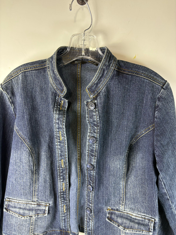 X2 Denim Jacket Women's Size M Blue Button Up Long Sleeve Pockets Collared