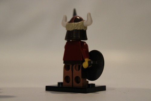 Lego Hun Warrior, Series 12 Minifigure - Collectable (Lego #: col180) - Display - Picture 4 of 6