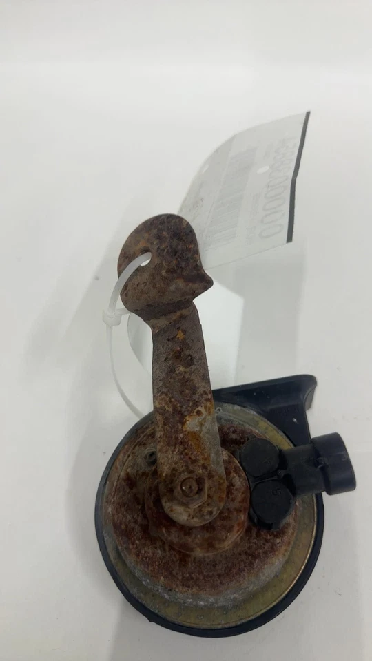 1988-05 Chevrolet Cavalier Horn - Изображение 3 из 4