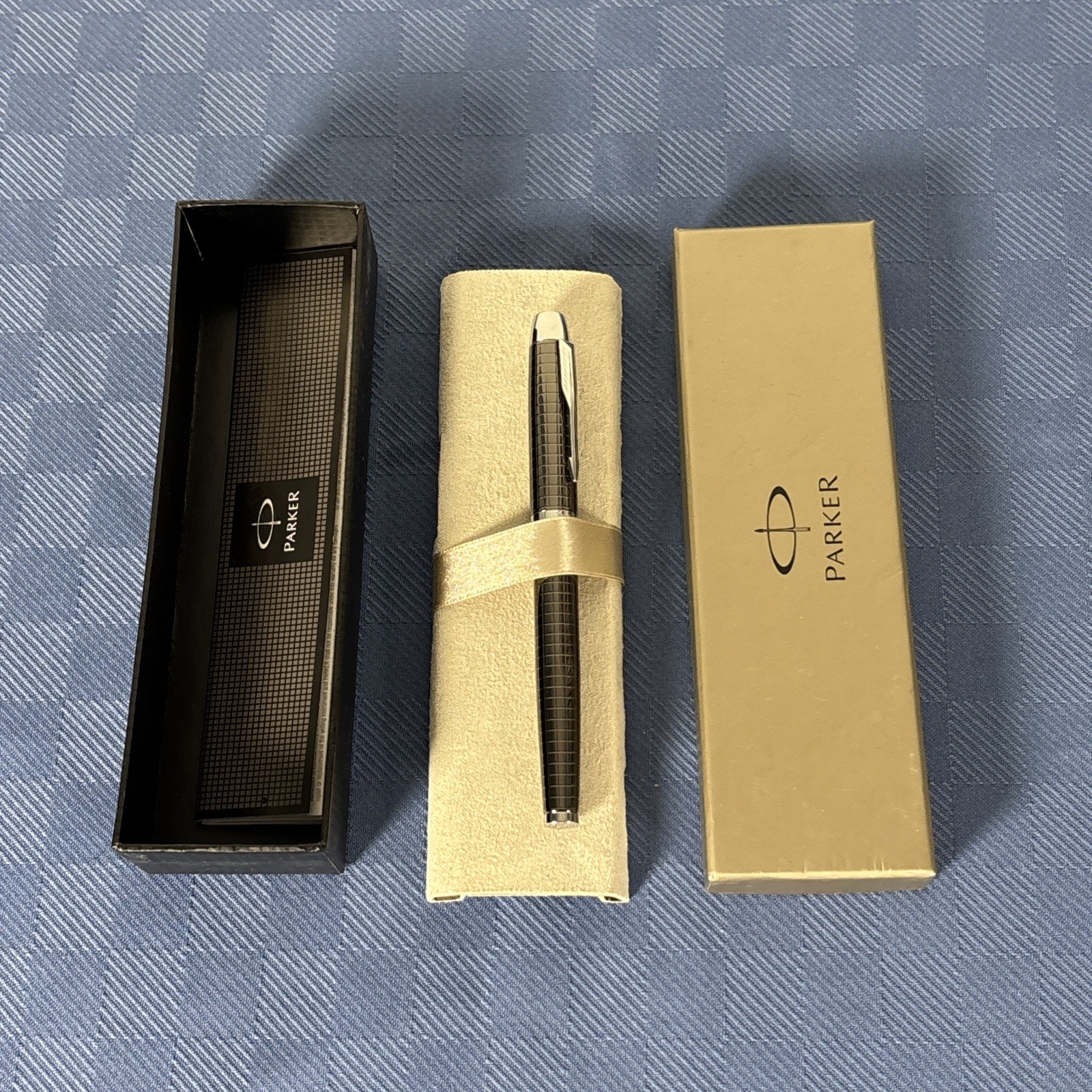 PARKER IM premium Gun metal Pen