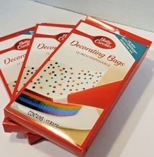 10 Boxes Betty Crocker Cake decorating piping bags 12" disposable 12 per box
