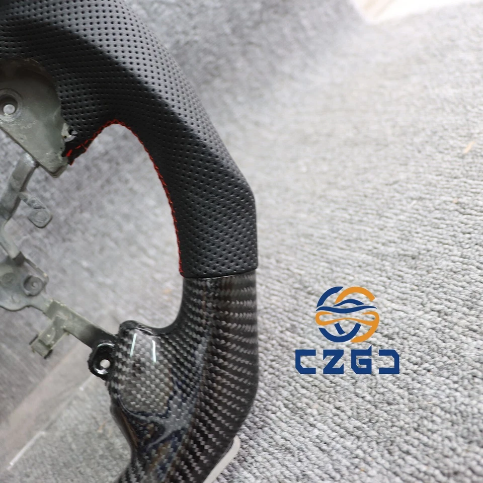 Volante perforado de fibra de carbono real para Honda Accord 9ª generación 2013~2017 Foto 2 de 4