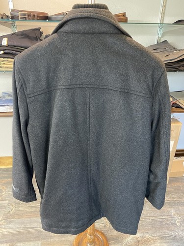 Keneneth Cole Reaction Mens Peacoat Buttons Size Medium Charcoal Gray NWT - Picture 6 of 6