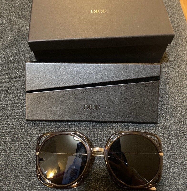 Dior Direction 56mm Square sunglasses | eBay display picture 1