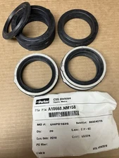 Lot of 20 - Parker CSS Division Face Seal - Part # A10668.NM158