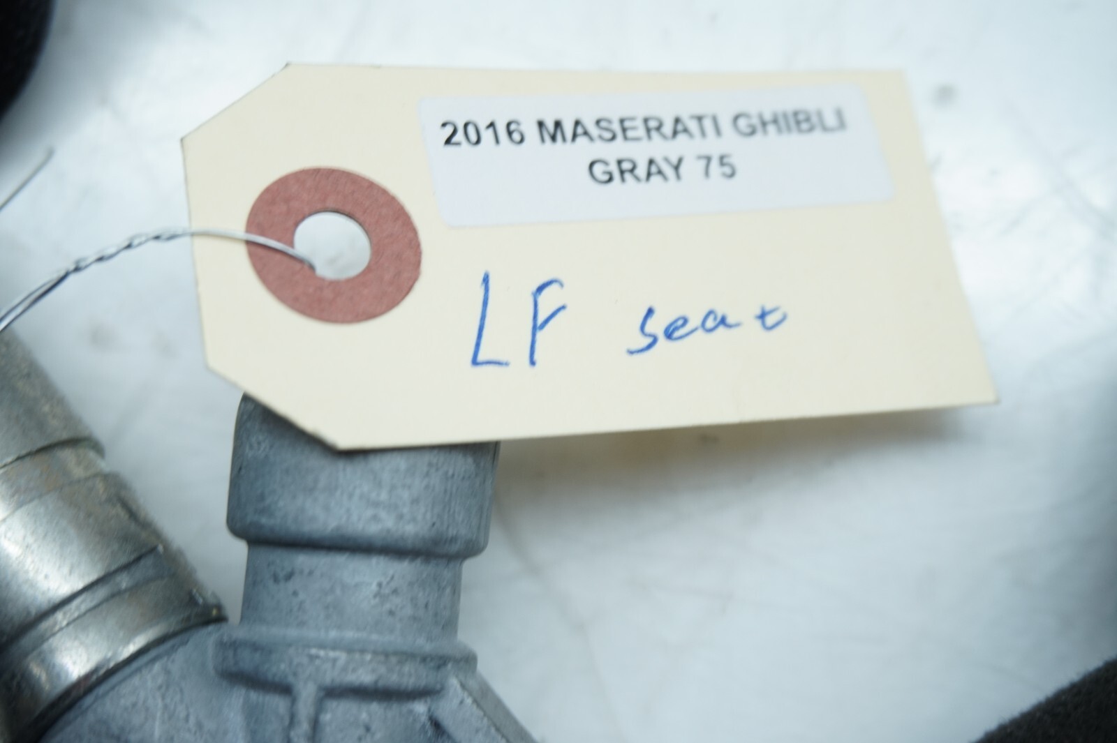 2014-2019 Maserati Ghibli OEM Left Front Seat Belt Retractor 627069200