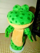 GUND FOR KIDS GREEN SPOTTED FROG PUPPET TOY plush stuffed w SOUND works great