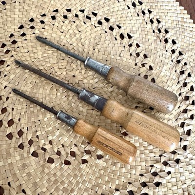 3X VINTAGE APEX SCREWDRIVER LOT TOOL WOODEN HANDLE DAYTON OHIO USA