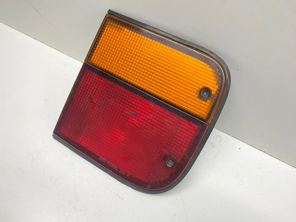 1989 - 1995 MAZDA MPV REAR LEFT DRIVER SIDE INNER TAIL LIGHT LAMP OEM, 166-58412 - Image 2 of 4