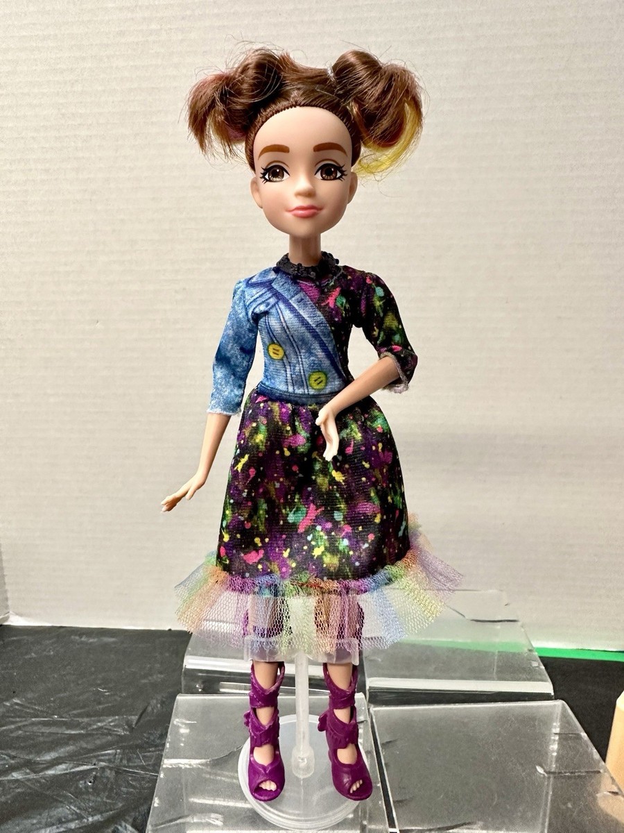 Disney Descendants 3 Dizzy 11