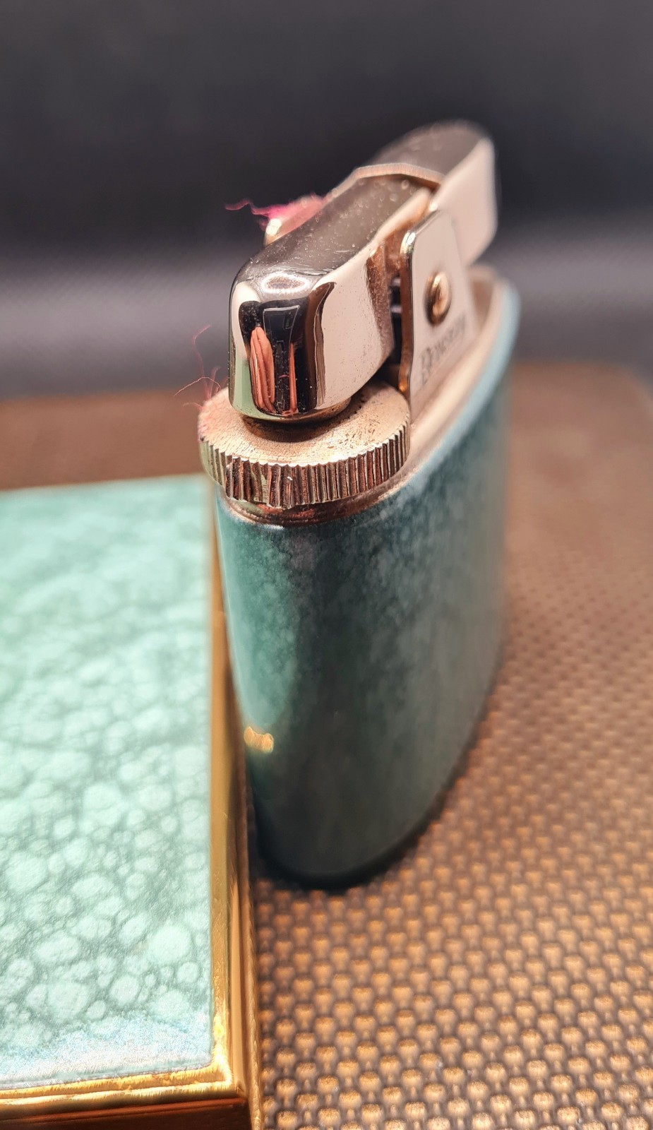 SALE !Rare Mint Beauty Vintage Ronson lighter Ladies Gold plated Enamel Gift set