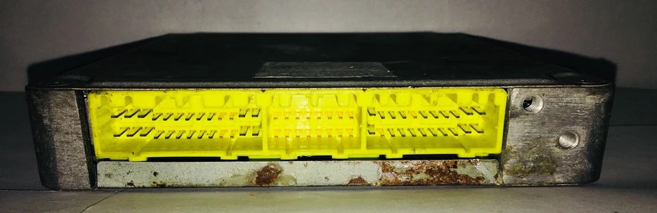 Ford Probe 1990-1993 ECU F2C8 18 881C Foto 3 de 4