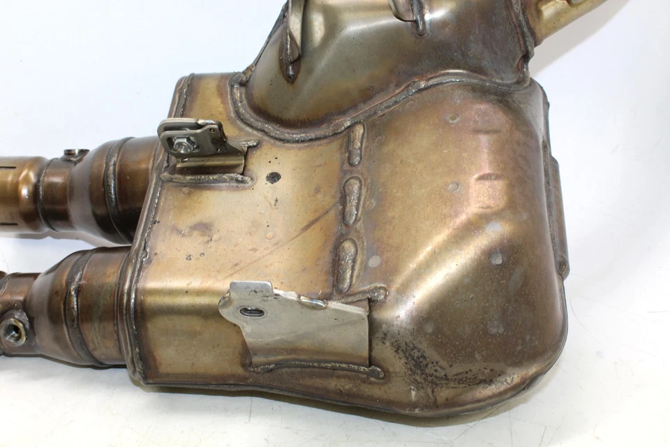 Yamaha Yzf-r1 S 2021 conjunto de tubo de escape cámara media OEM Foto 4 de 4