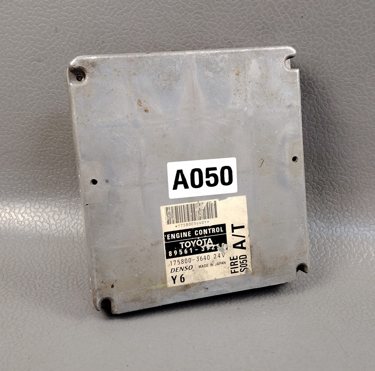HINO TOYOTA DYNA XZU301A S05D A/T ENGINE CONTROL MODULE ECU ECM