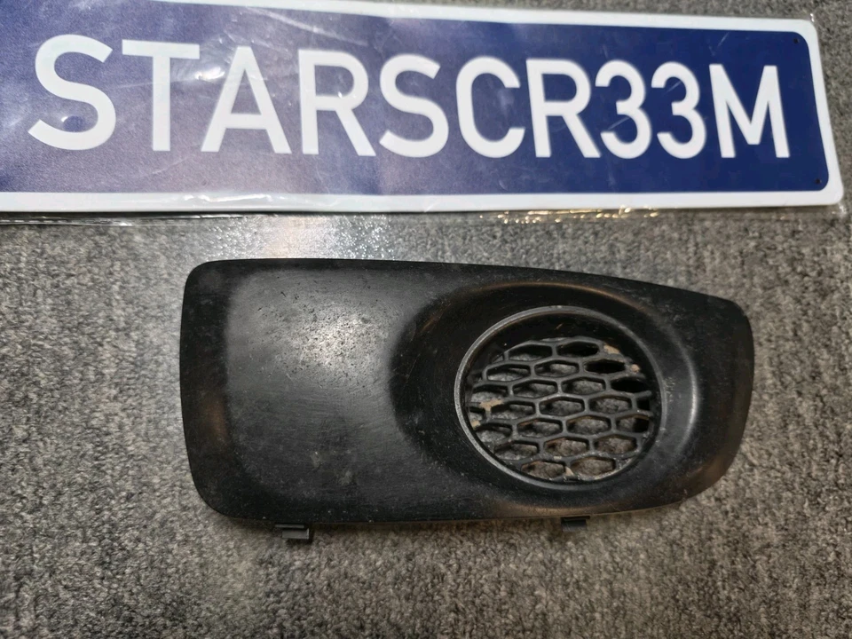 Cubierta de luz antiniebla para conductor Subaru Impreza 1998-2001 moldura de parachoques lateral izquierda Foto 2 de 4