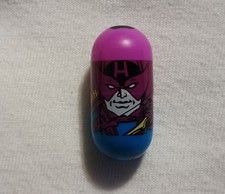 VINTAGE 2003 MARVEL SUPER HEROES SERIES 1 MIGHTY BEANZ NUMBER 30 HAWKEYE BEAN