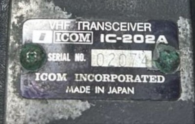 Icom IC-202A 144MHz SSB CW Transceiver w/IC-20L Linear Amp IC-3PS
