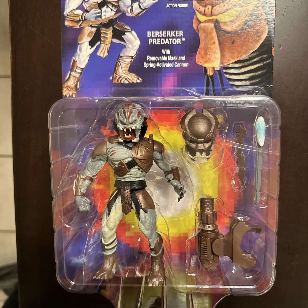 NECA Berserker Predator Retro Style 5.5 Inch Scale Action Figure