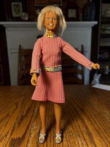 Vintage Kenner Dusty Doll 12" Clean Tight Pink Trend Setter Skirt Shirt Shoes