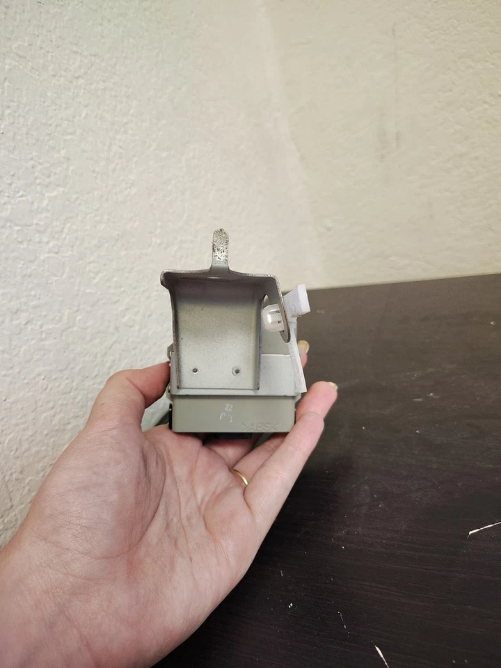 Монитор давления в шинах 2007-2008 Toyota Solara - Изображение 3 из 3