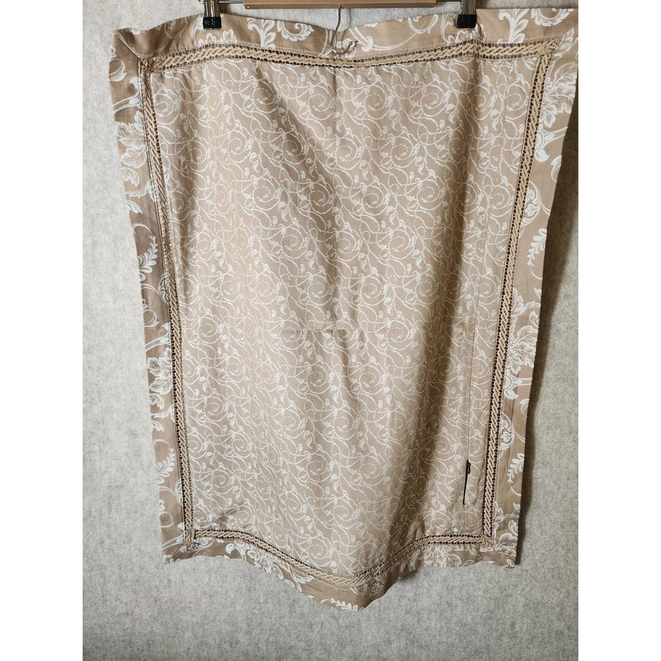 NOBLE EXCELLENCE Marrón Floral Borde ESTÁNDAR Almohada Falsa - Juego de 2 Foto 2 de 4