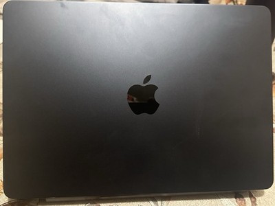 Apple MacBook Air 13-inch M3 2024 Space Gray 8GB RAM 256GB SSD 13.6'' Laptop