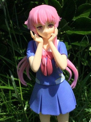 Future Diary Mirai Nikki Yuno Gasai Figur 18 cm - Neu
