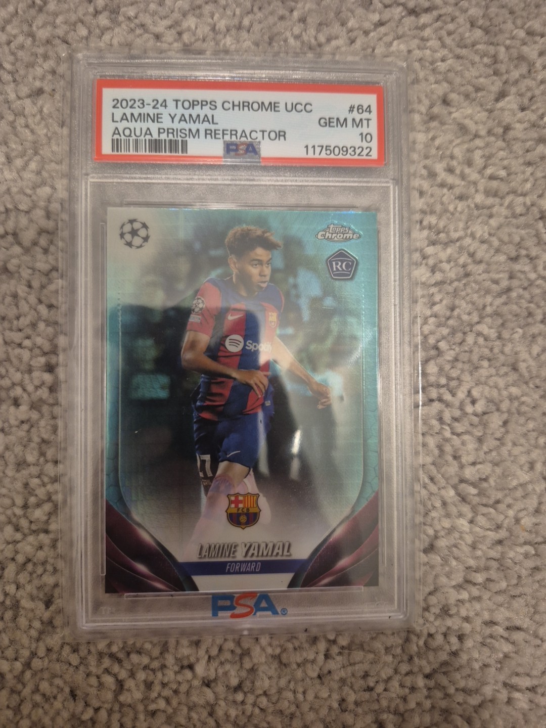 2023-24 Topps Chrome UCC Lamine Yamal #64 Aqua Prism Refractor Rookie RC PSA 10