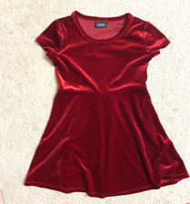 Holiday Editions Girls Red Velvet Dress Short Sleeve Pullover Size XS 4-5