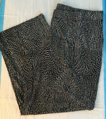 SUSAN GRAVER  BLACK & WHITE ABSTRACT PRINT PULL ON LIQUID KNIT  PANT SIZE XL