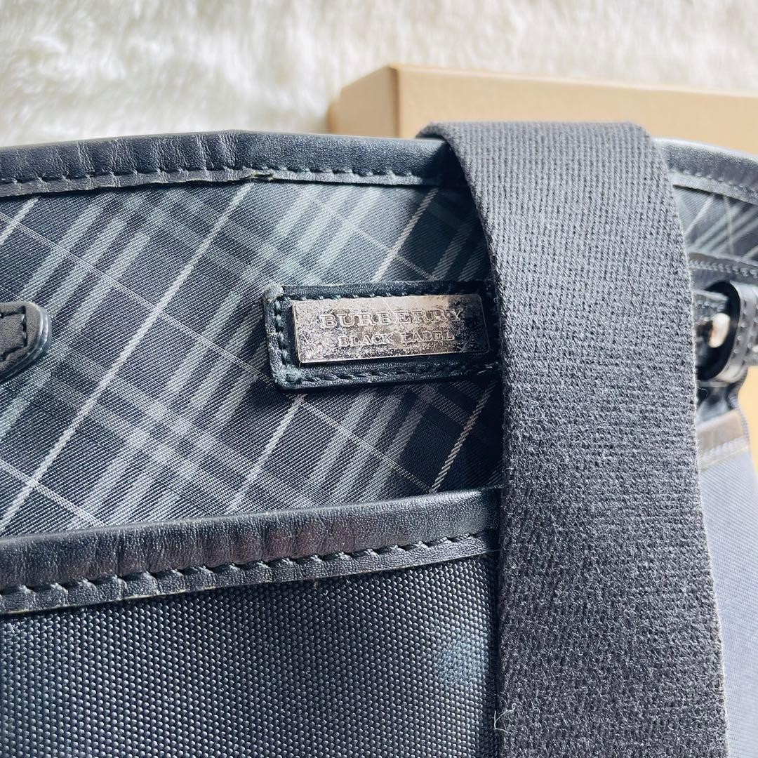 Extremely beautiful, genuine, extremely BURBERRY … - image 2