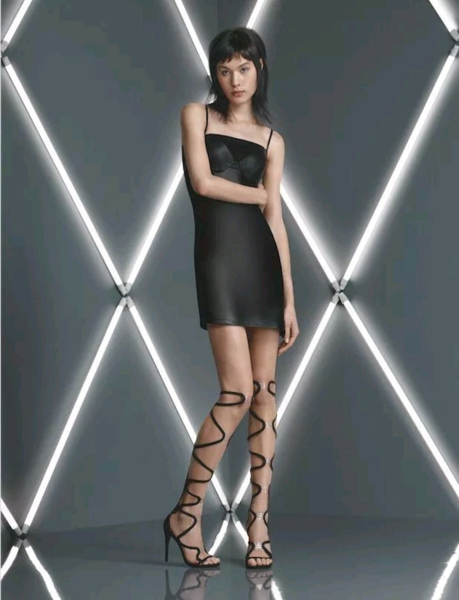 black dress neon heels Heels to Wear with a Black Dress: Style Guide