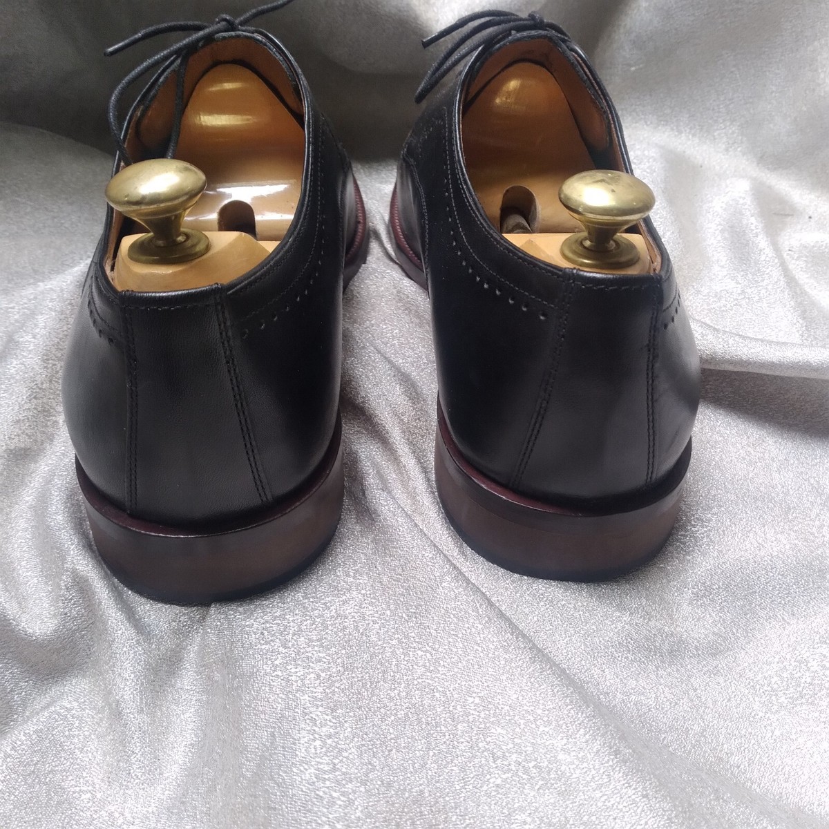 Johnston & Murphy Sanborn Cap Toe Black Full Grain Leather 