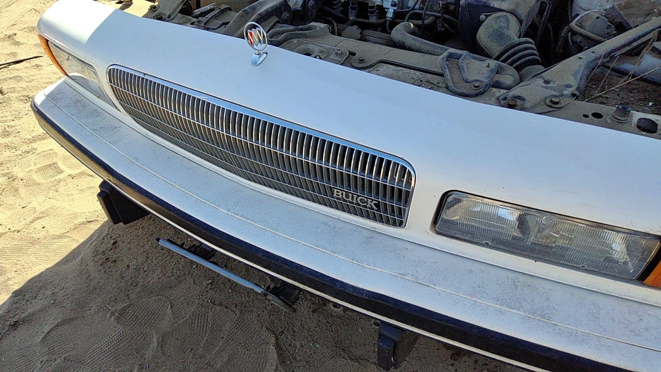 1989 90 Buick Century Complete Header Panel Assembly Oem Headlights Grille White - Image 4 of 4