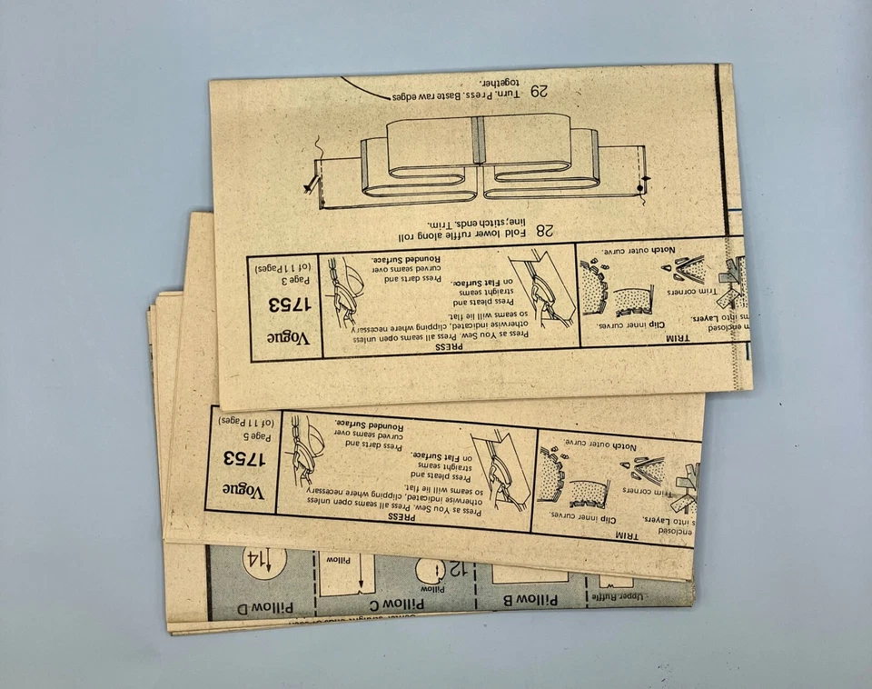 Vintage Vogue Patterns 1753 Misses Apron and Gift Items UNCUT - Image 4 of 4