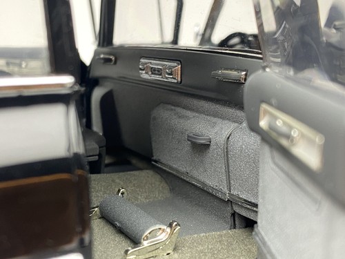 GMP 1/18 Cadillac Series 75 Limousine schwarz Precision (AUTOART NOREV KYOSHO KK - Imagen 13 de 17