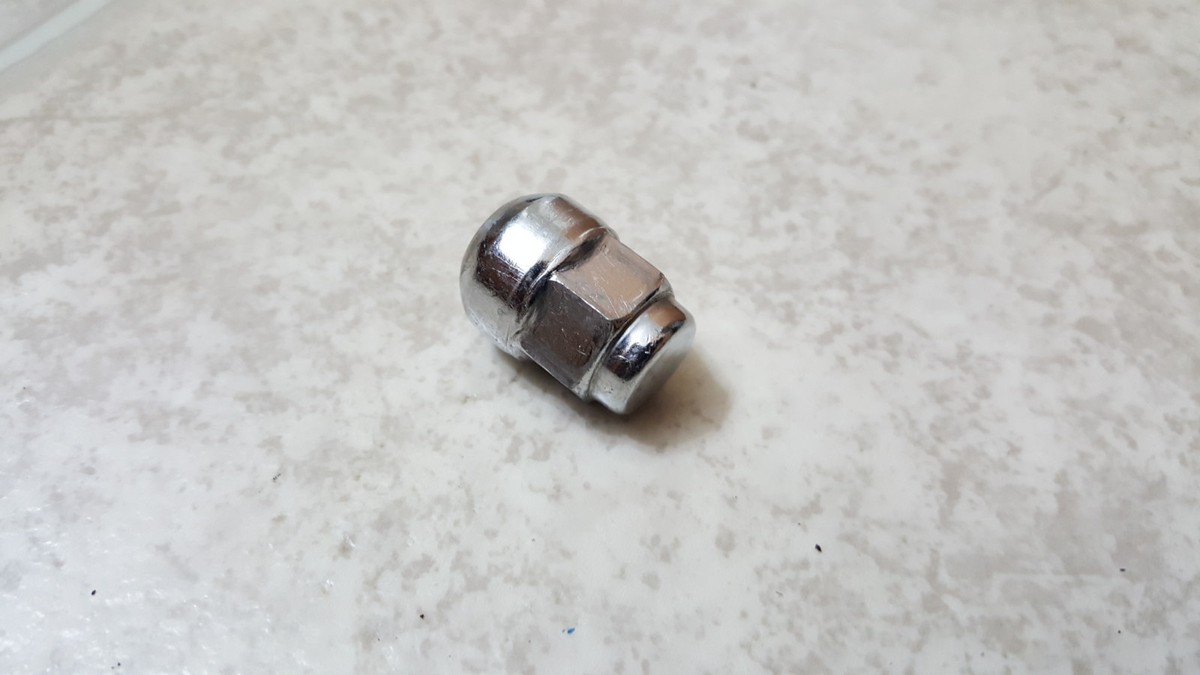 HONDA ALUMINIUM WHEEL tire LUG 90304SF0751 ( qty 1) NUT OEM a386
