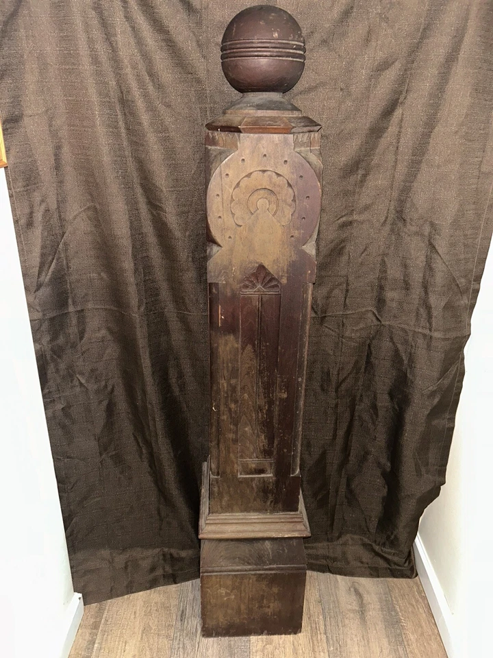 Escalera de roble victoriano vintage Newl Post Foto 2 de 4