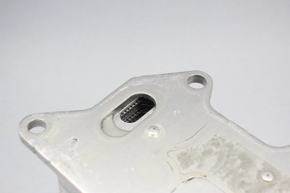 ✅ Unidad de radiador enfriador de aceite de motor Audi A3 15-19 7610173 OEM Foto 4 de 4