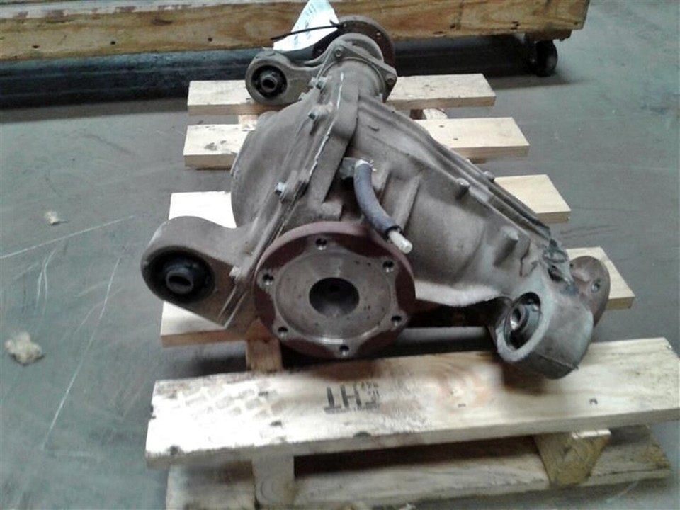 2004-2014 Nissan Titan Front Axle Differential Carrier 3.357 Ratio | eBay
