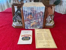 DAVID WINTER Bookends w/Books, NEW, Mint, Original Box w/COA