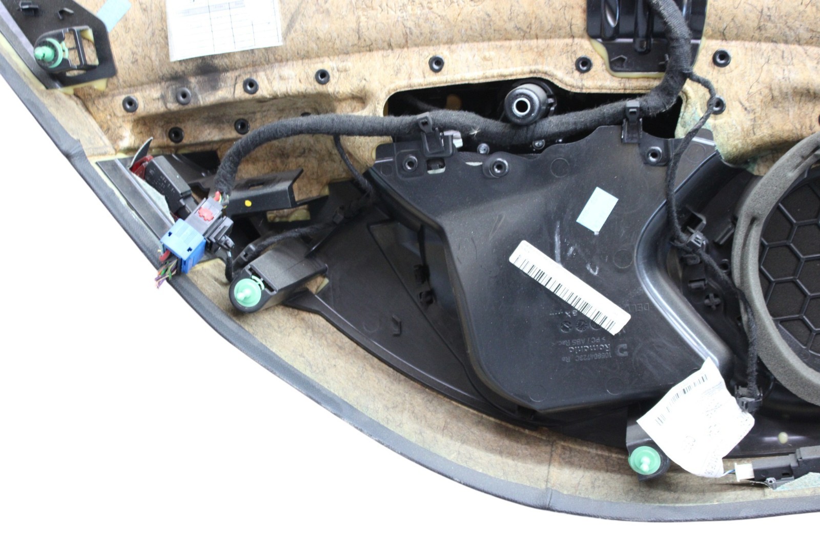 Maserati Ghibli 2014-2022 Rear Right Side panel
