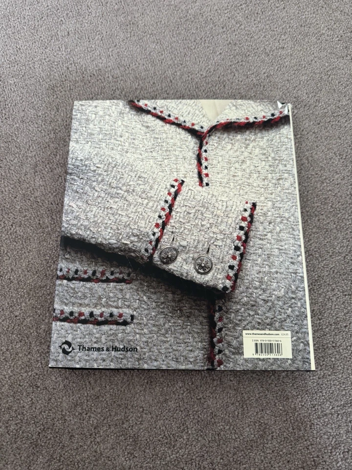 Chanel: Collections and Creations by Daniele Bott (Hardcover, 2007) - Image 2 of 4