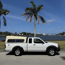 2001 Nissan Frontier EXT CAB ONE OWNER ONLY 31K MILES 5SPD MANUAL