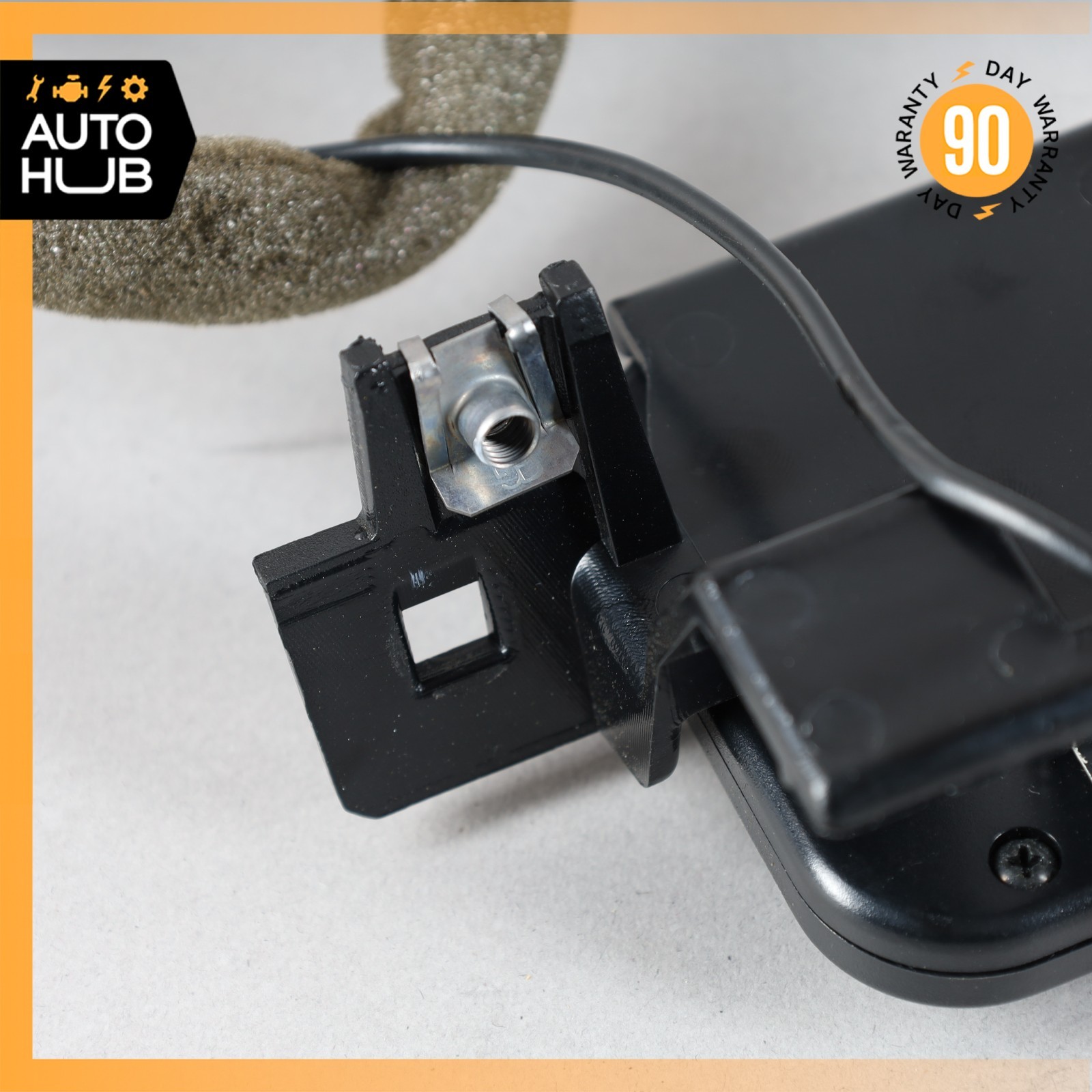08-19 Maserati GranTurismo GranCabrio M145 GPS Radio Antenna 236503 OEM