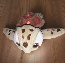 Disney Store Authentic Sea Turtle Finding Nemo Dory Stuffed Animal 13 inch