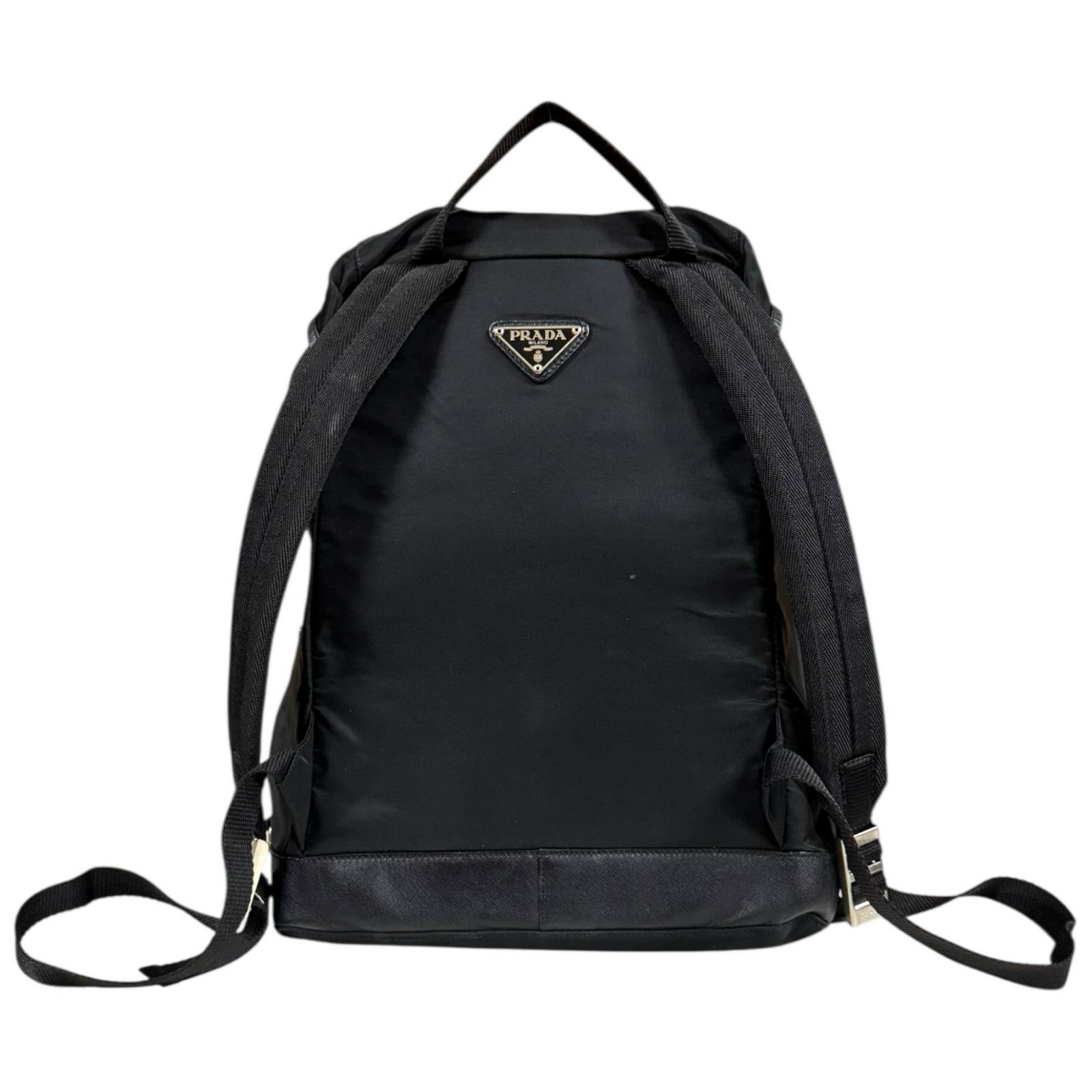 PRADA Backpack Â· Daypack V164 Nylon used thumbnail 3