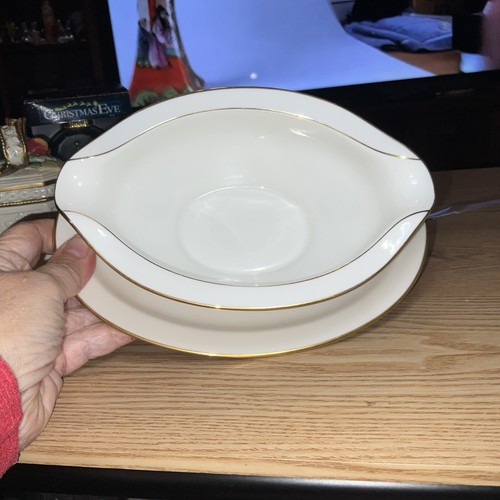 Vtg. Noritake Ivory China VIRGINIA pattern GRAVY BOAT OR SAUCE NEAR MINT #7564 - Picture 3 of 18