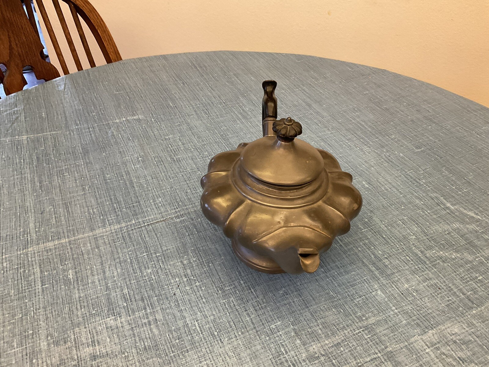 Antique SHEFFIELD PEWTER Metal TEA Coffee POT Shaw & Fisher Suffolk UK